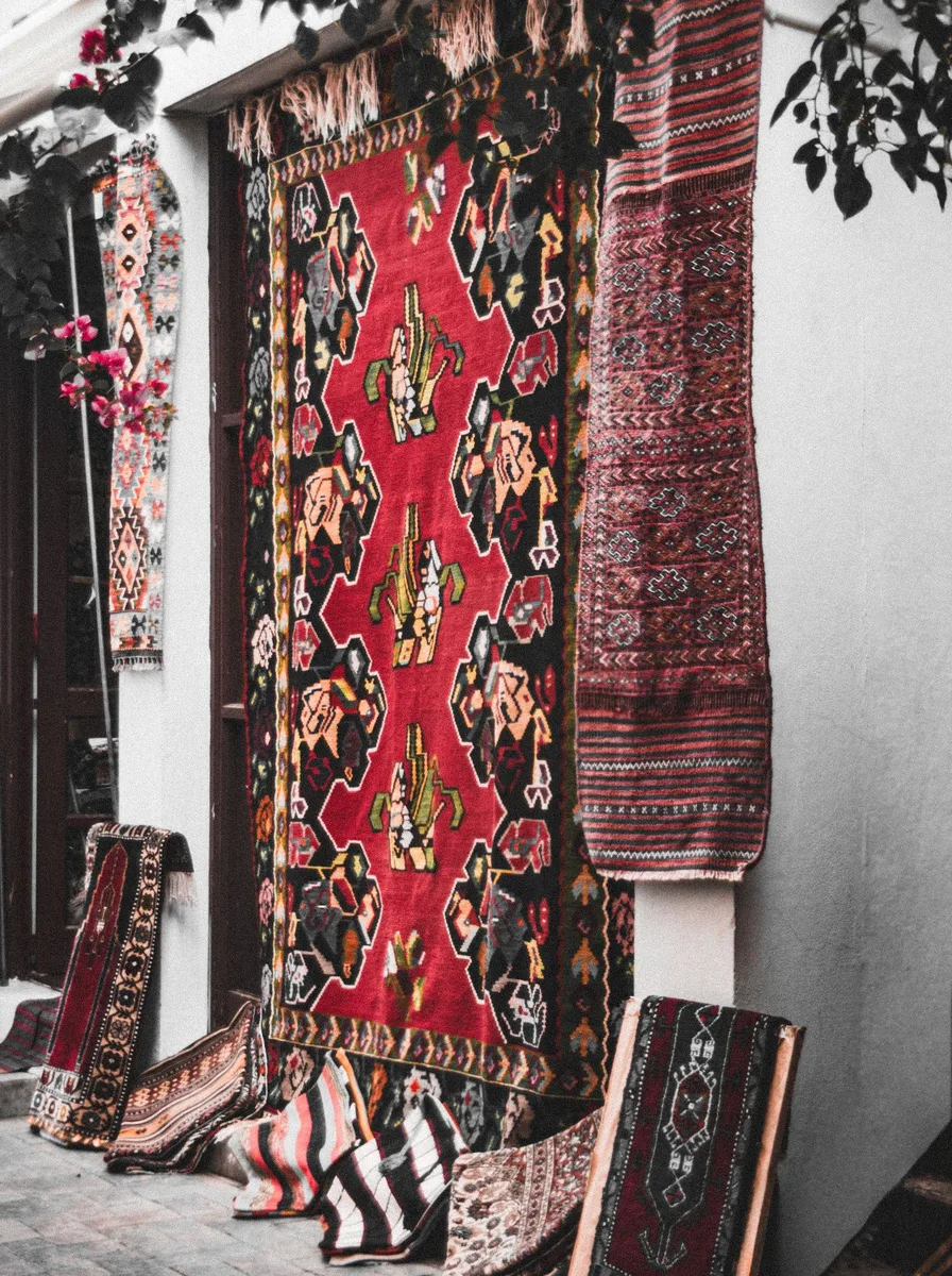 Meditation corner, boho wall idea