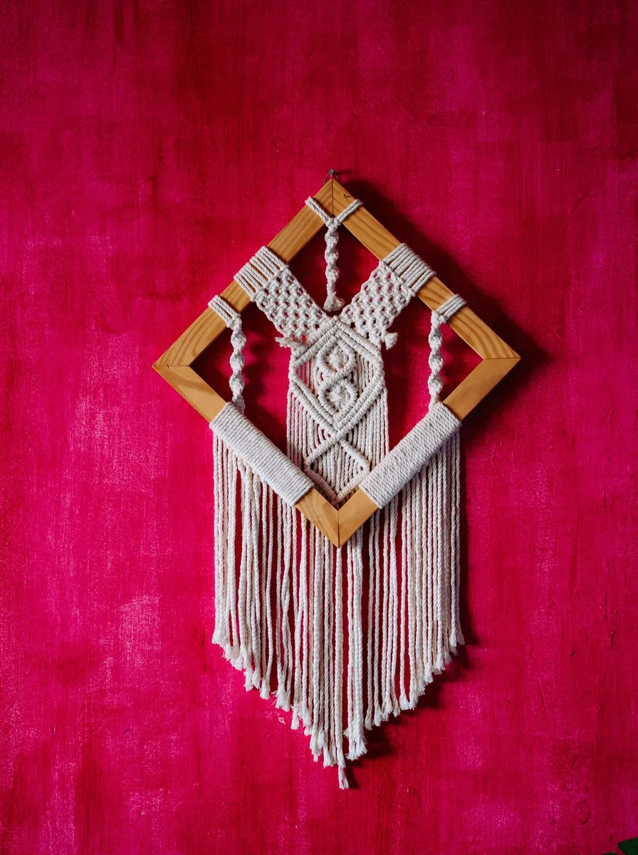Vintage rugs on walls, boho wall idea