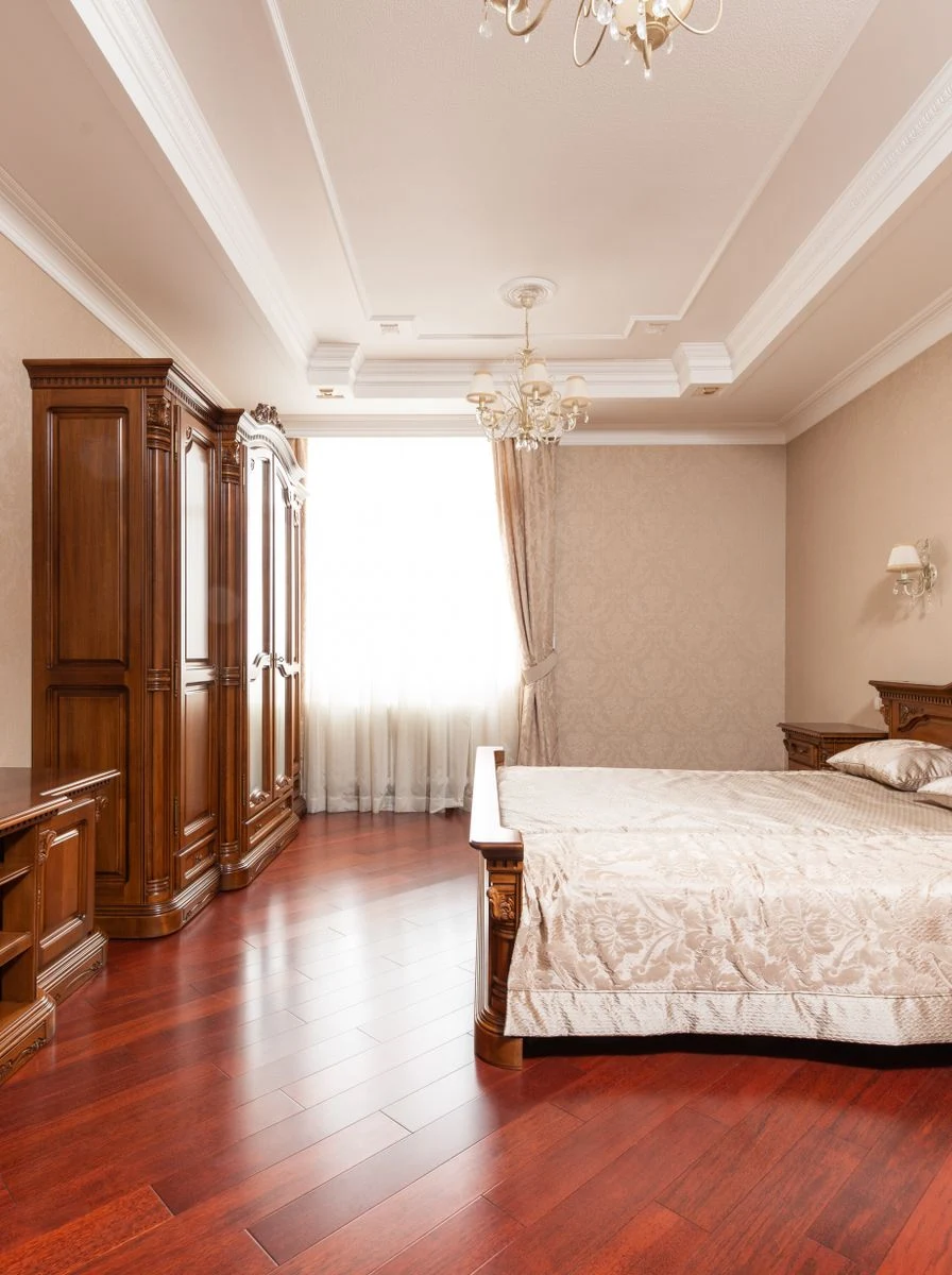 Japandi Floating Bed with Curved Oak Corners