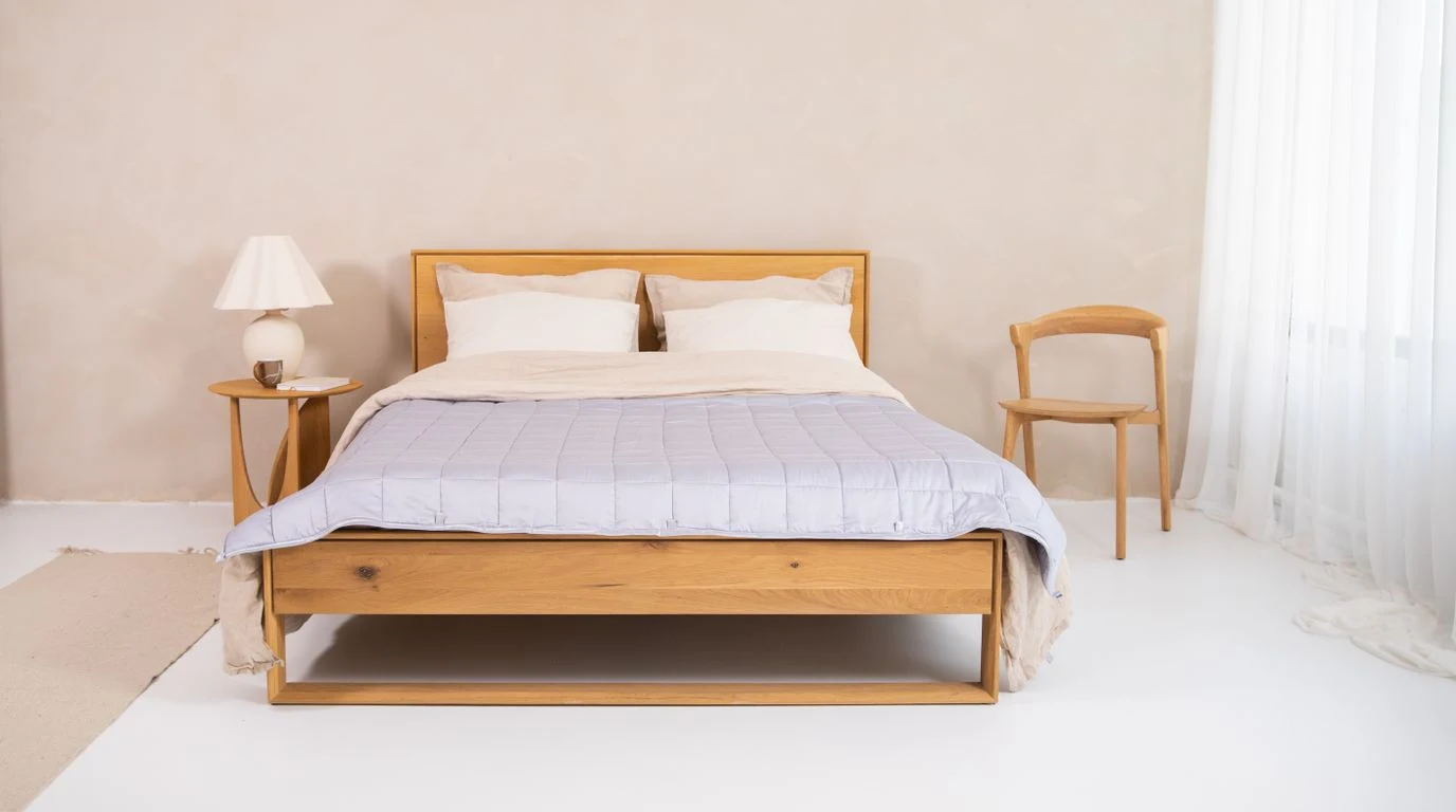solid-wood-bed-ideas hero image